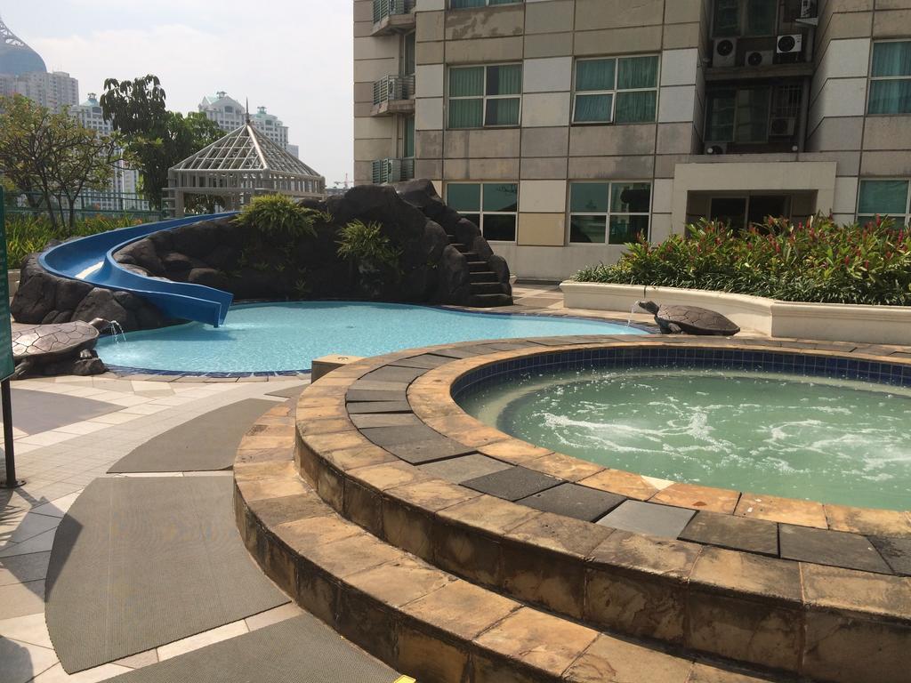 Batavia Hotel & Serviced Apartments Yakarta Exterior foto