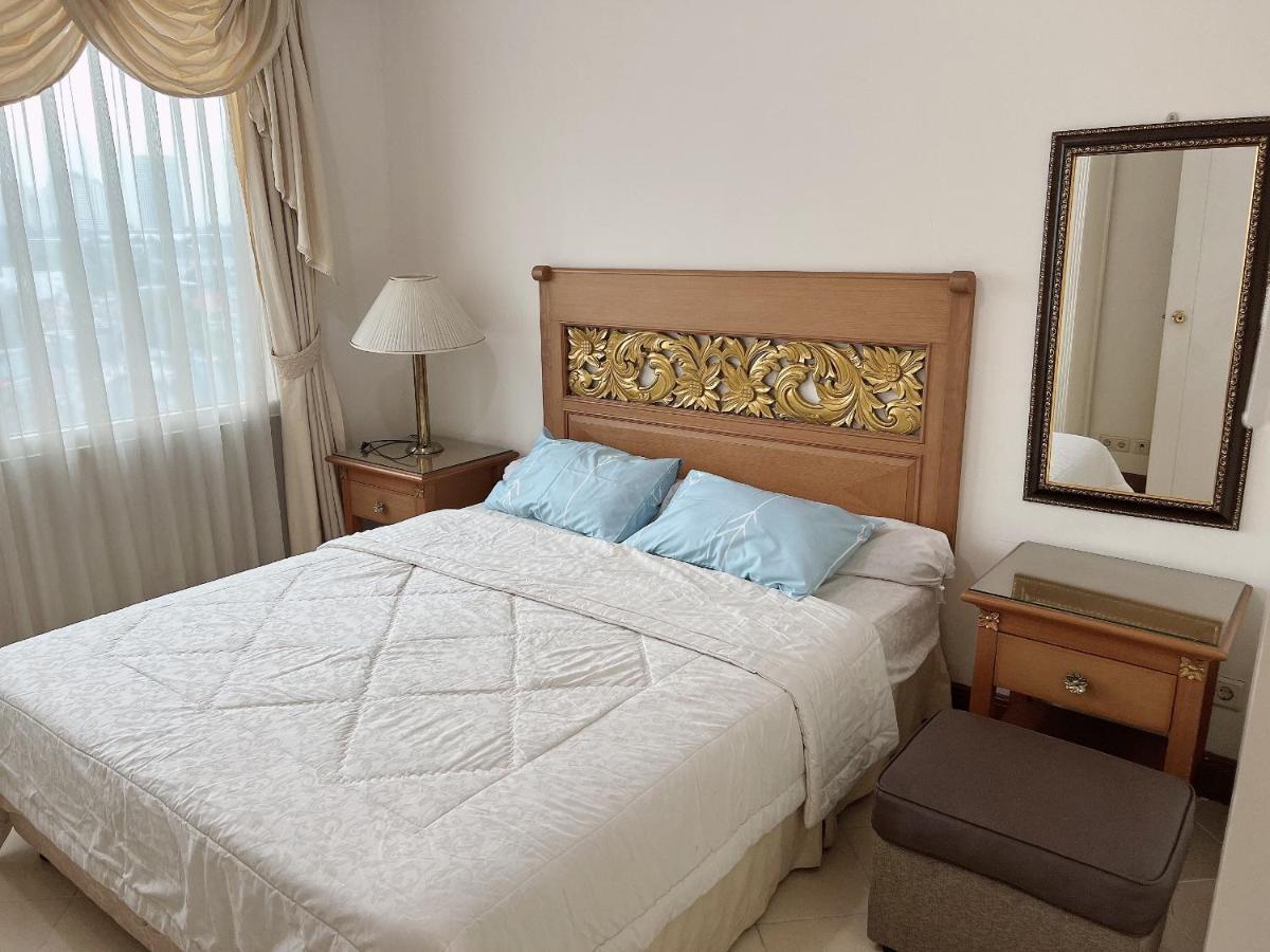 Batavia Hotel & Serviced Apartments Yakarta Exterior foto