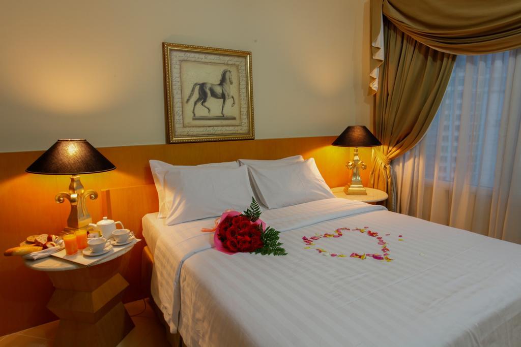 Batavia Hotel & Serviced Apartments Yakarta Exterior foto